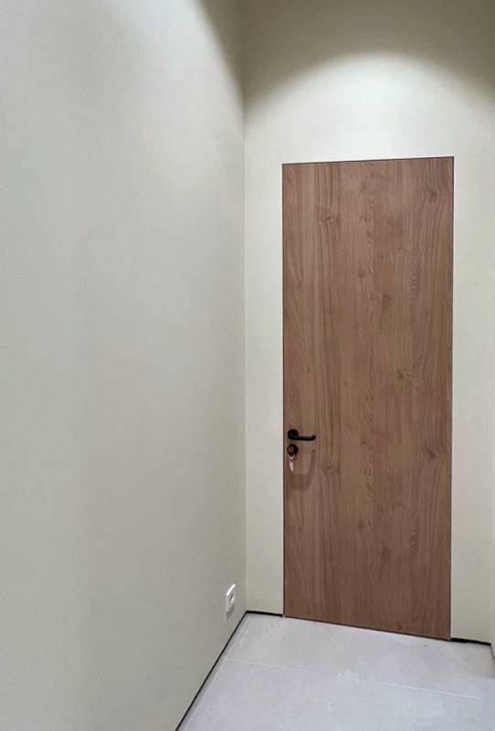 Противопожарные двери с отделкой HPL пластиком